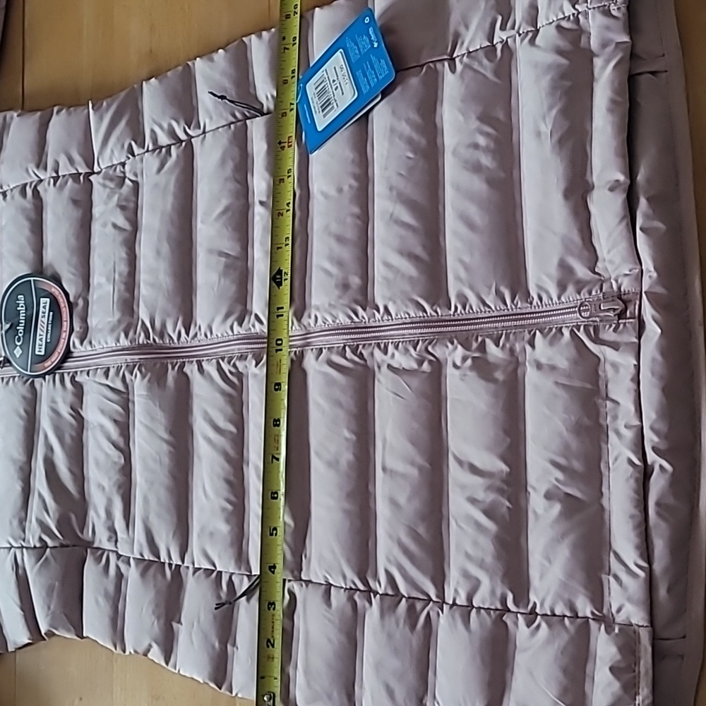 Columbia Lake 22 Down Long Hooded Jacket — image 8 of 8